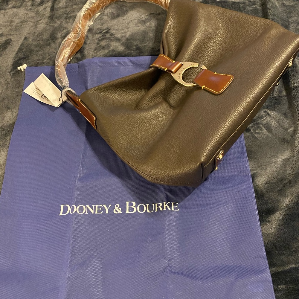 DOONEY and BOURKE handbag - Picture 2 of 5